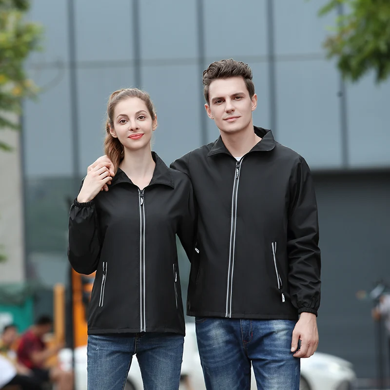 महिला जलरोधक जाकीट